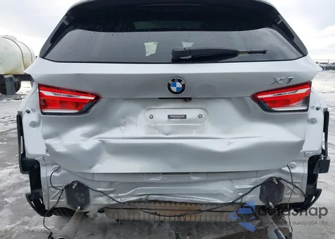 2016 BMW X1 xDrive28I из США, поврежденный, VIN WBXHT3C36G5F64885